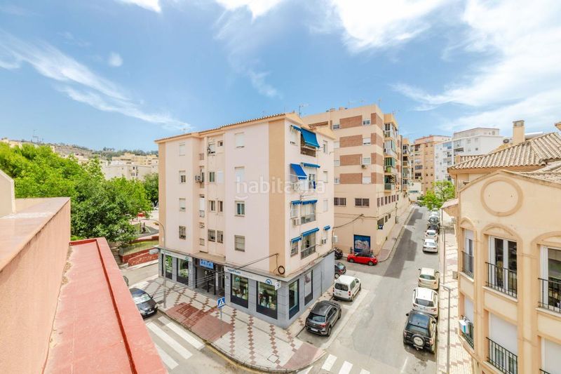 Foto 1baeb9b3-a9c6-449f-b6b1-aae2fc3543f0. Àtic amb calefacció aparcament a Barrio de Ciudad Jardín Málaga