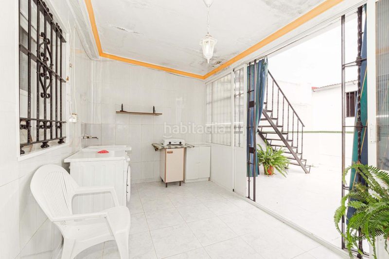 Foto de1a6d92-b601-4c38-858f-38e11ee1f5c7. Casa adossada amb calefacció a Coronil (El)