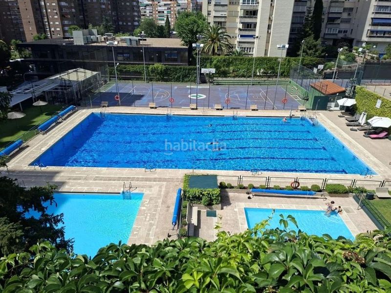 Foto 754d8d0e-3872-4ce2-b48a-8da6bd767c3b. Pis amb calefacció aparcament piscina a Pilar Madrid