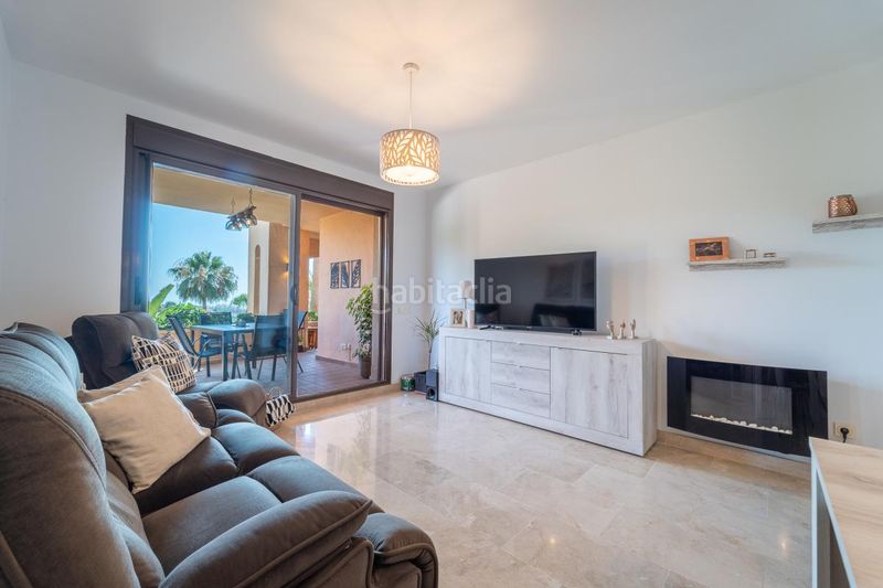 Foto c00818b5-1779-4a5b-bed1-5395efb76a85. Planta baixa amb calefacció aparcament piscina a Manilva