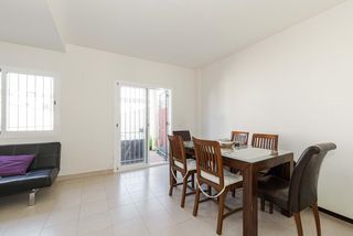 Casa a schiera  Calle rosalia de castro