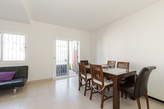 Reihenhaus  Calle rosalia de castro