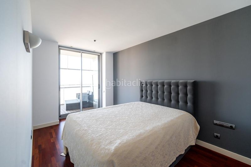 Foto a1704400-5bd6-4c59-96d6-382889269272. Pis amb calefacció aparcament piscina a Diagonal Mar i el Front Marítim del Poblenou Barcelona