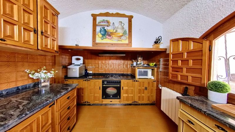 Foto 1908d424-5745-48d2-9600-998a9dea796f. Casa amb calefacció aparcament piscina a Campo Alto-Club de Campo Elda