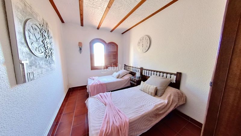 Foto 4b0f8ee7-e091-487a-878c-35f00622e1ae. Casa amb calefacció aparcament piscina a Campo Alto-Club de Campo Elda