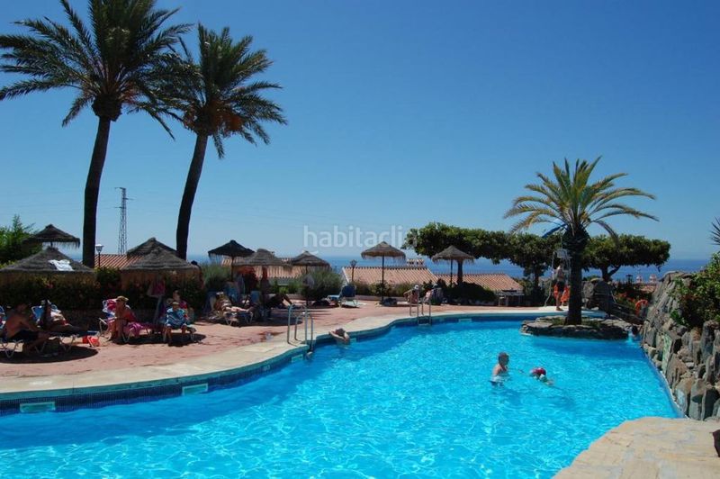 Foto b18c90a3-5970-4a94-b73d-42fb407b3387. Àtic amb calefacció piscina a Capistrano Nerja