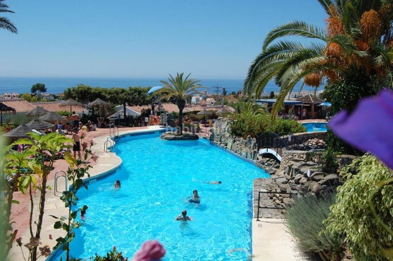 Foto e8dba58a-06dd-4c7d-920d-d6908f8bbf29. Àtic amb calefacció piscina a Capistrano Nerja