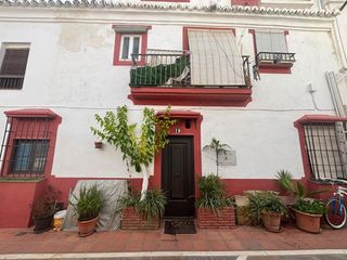 Casa pareada  Calle lobatas