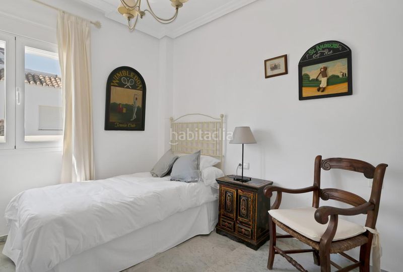 Foto abe287ea-bfd2-4784-ad74-f533b9ff8500. Pis amb calefacció aparcament piscina a bahía de Marbella Marbella