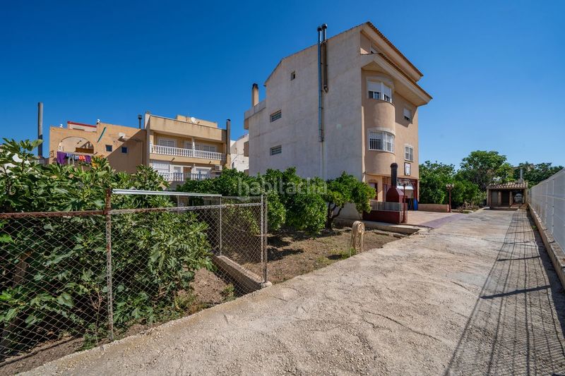 Foto b51ea1f6-8381-4e84-9f2c-fec415e43fd4. Edifici a Espinardo Murcia
