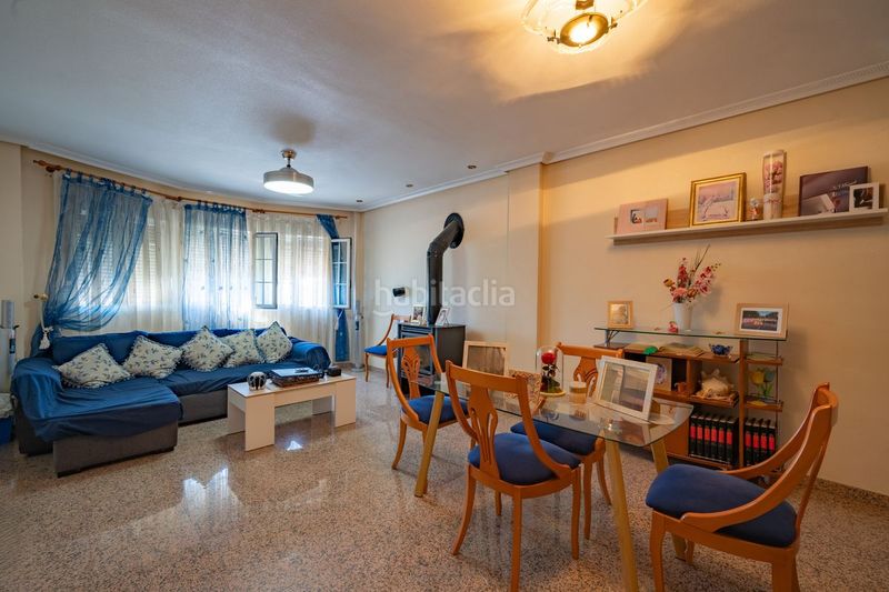 Foto cded3192-8c53-4934-862e-7d749c32b99c. Edifici a Espinardo Murcia