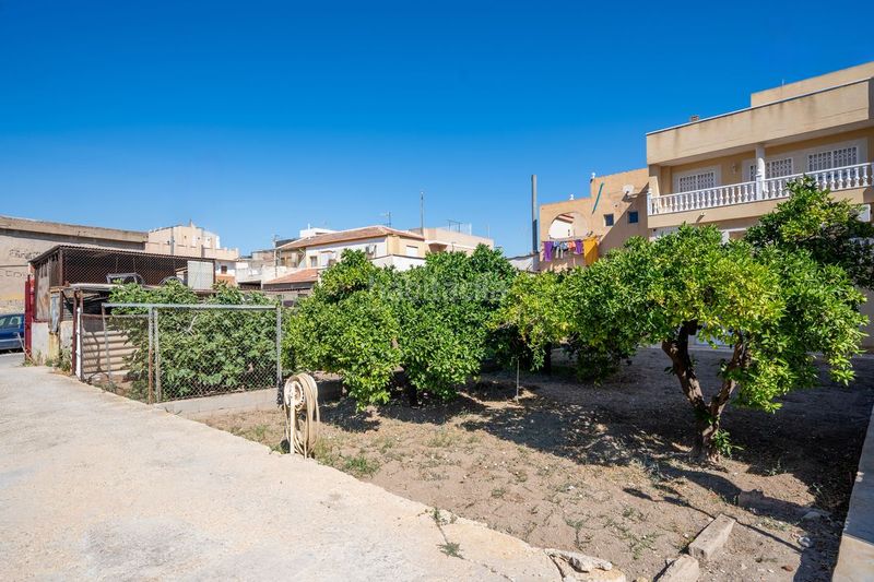 Foto f4fb47fc-b298-4ffd-b24f-a8fd4de7a927. Edifici a Espinardo Murcia