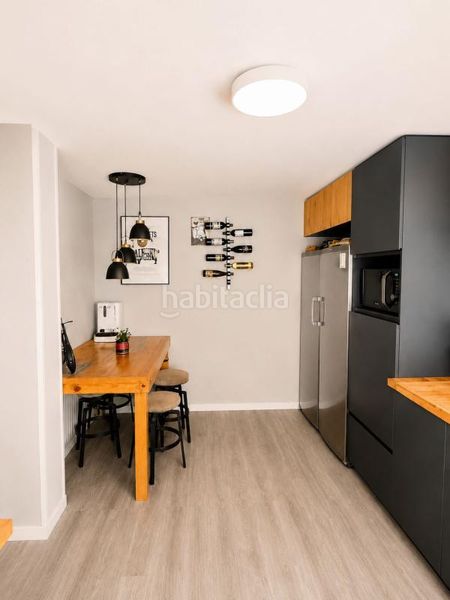 Foto b272bf59-b8b9-41bb-9433-4c2185570572. Casa amb calefacció aparcament piscina a Algete centro Algete