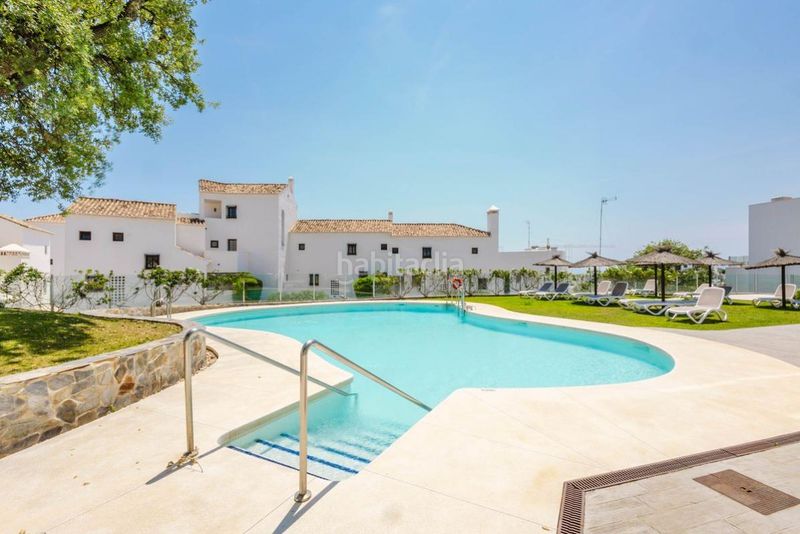 Foto bd3e9a37-979d-46e5-b413-dca61c7793ae. Àtic amb calefacció aparcament piscina a Alto de los Monteros Marbella