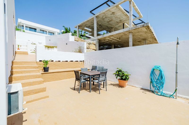 Foto 41be3ce9-5180-41e8-a157-28ae0a8af125. Casa amb calefacció piscina a Buenas Noches Estepona