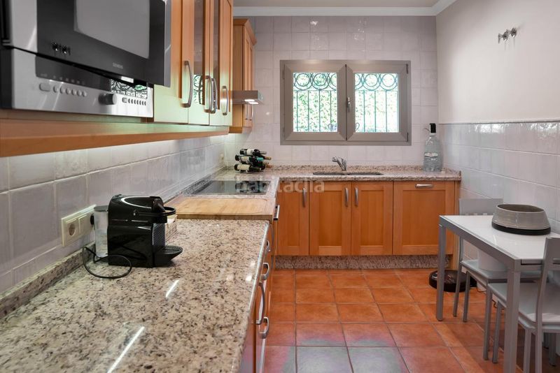 Foto 3a783016-862c-4179-ac62-dfd13ff64dd0. Casa amb calefacció aparcament piscina a Los Monteros Marbella