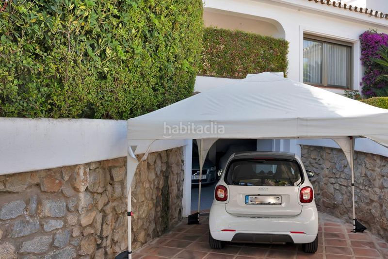Foto 5125e355-0993-405a-a73a-b3863cb69bce. Casa amb calefacció aparcament piscina a Los Monteros Marbella