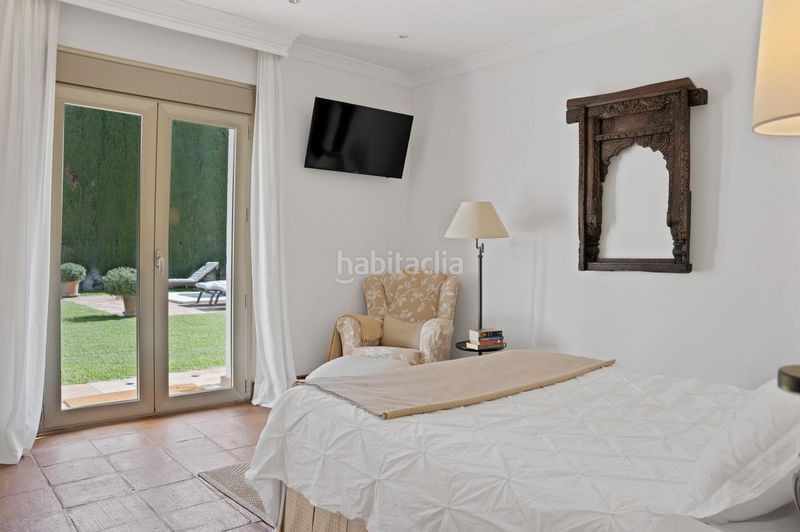 Foto b1af7c55-bdca-4353-81aa-e7f15ab58a7e. Casa amb calefacció aparcament piscina a Los Monteros Marbella