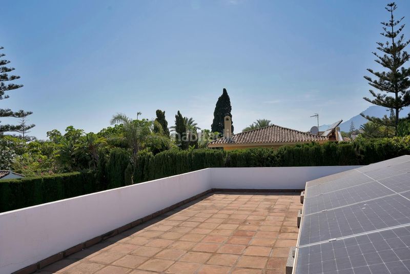 Foto dbdeb5d4-3f54-485b-aef6-61697e680cd6. Casa amb calefacció aparcament piscina a Los Monteros Marbella
