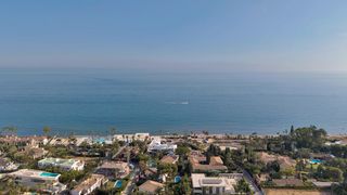 House  Urbanizacion los monteros