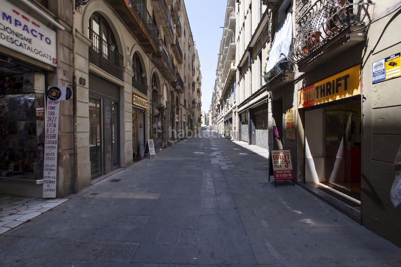 Foto fca3d0b2-bec2-408d-b82b-aa152581dbeb. Àtic amb calefacció a Raval Barcelona