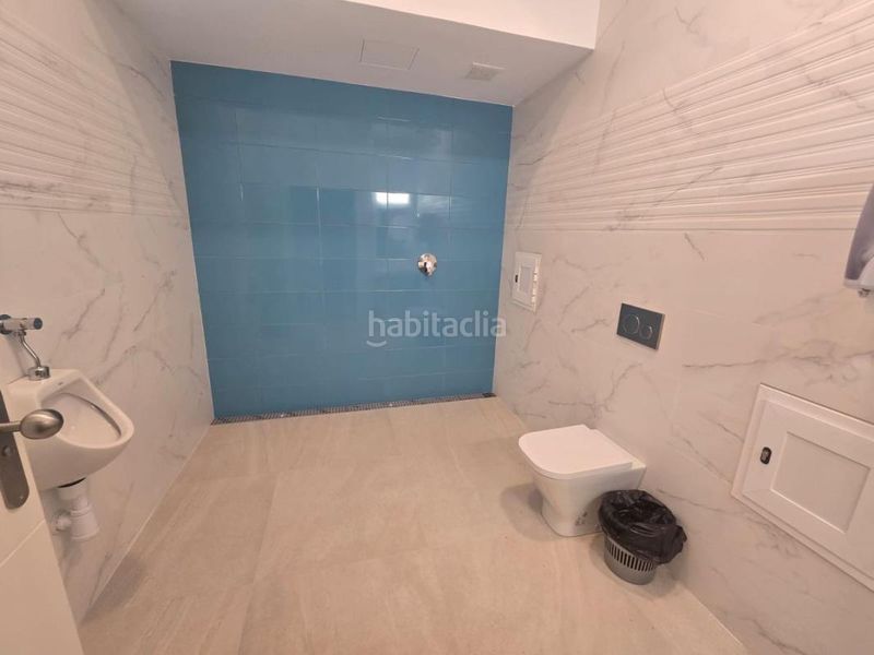 Foto 03856b55-052f-4d1a-989e-8d40a238cde1. Edificio en San Blas Alicante