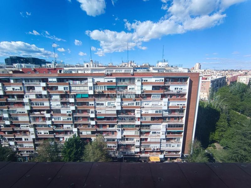 Foto c63318ff-b2a9-4951-b29a-d1c46a8a2274. Àtic amb calefacció a Concepción Madrid