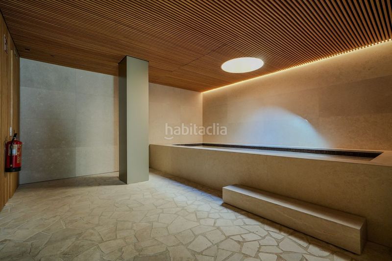 Foto 8697c6e9-b851-4179-9553-af65875bfd16. Pis amb calefacció aparcament piscina a Ciudad Jardín Madrid