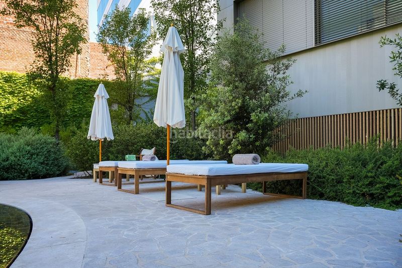 Foto fe5b8d31-d34d-430a-b309-b1a3747ea13f. Pis amb calefacció aparcament piscina a Ciudad Jardín Madrid