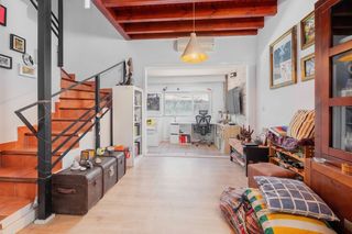 Casa adossada  Calle residencial ciudad de córdoba