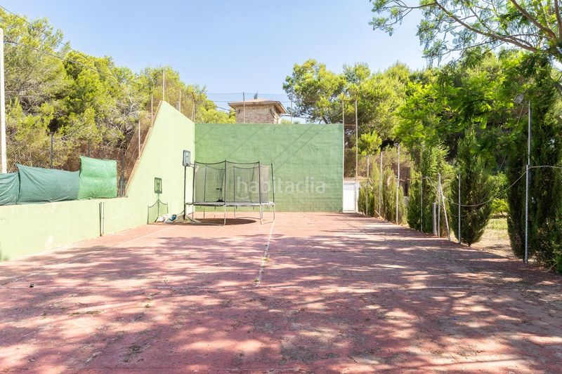 Foto 88db88b3-dbcc-41fb-a2b3-eb161b17d9d3. Casa amb calefacció aparcament piscina a Camí de Paterna-Lloma del Calderer Bétera