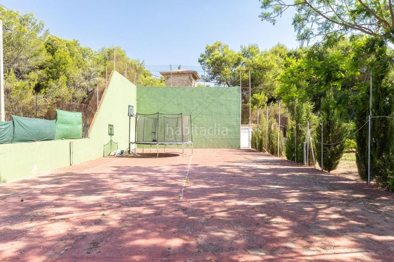 Foto a16c7e8a-07eb-4ec7-b8bc-f8117964d43f. Casa amb calefacció aparcament piscina a Camí de Paterna-Lloma del Calderer Bétera