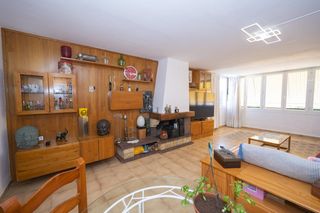 Etagenwohnung  Avinguda sant agustí