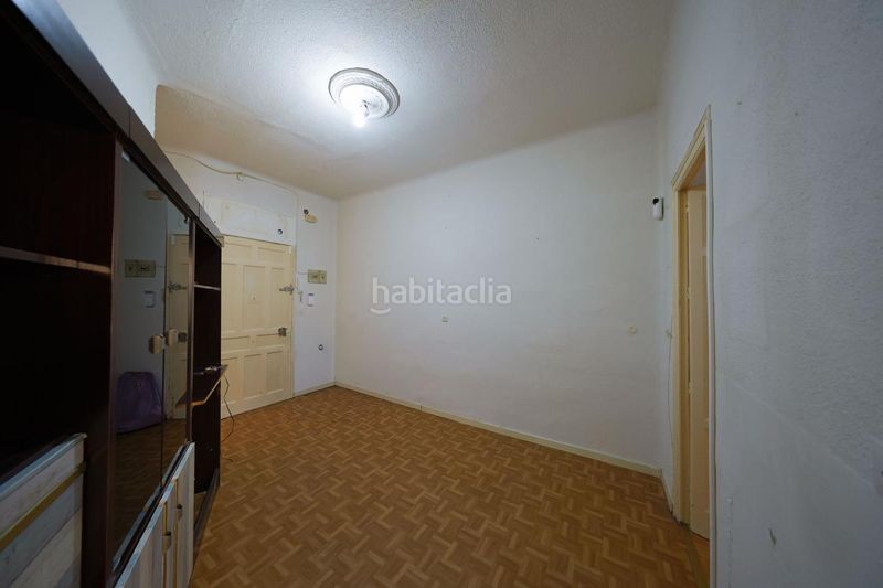 Foto 8495bfa2-3a5b-46c0-9d74-d8e230f4cc92. Pis amb calefacció a Chopera Madrid
