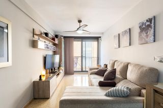 Appartement à Carrer del Pintor Cortina