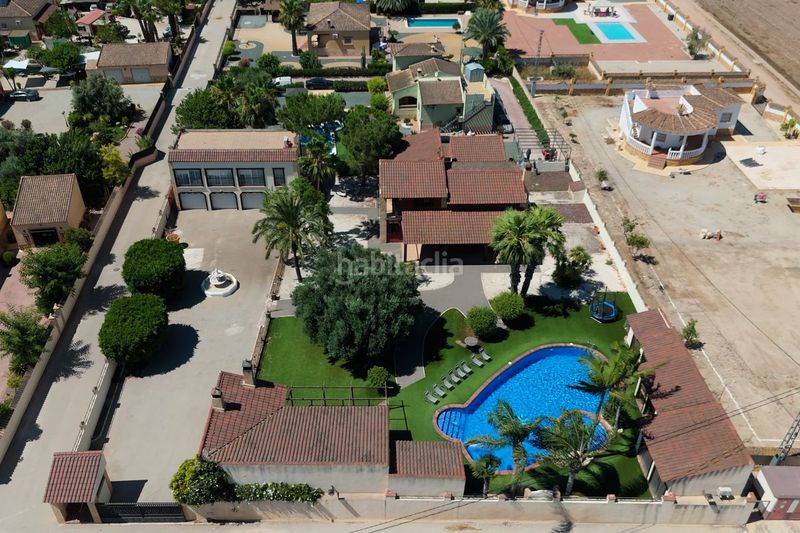 Foto 718ccb5f-ebdc-4441-8910-e2a884ee3638. Casa amb calefacció aparcament piscina a Catral