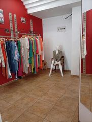 Local Comercial  Av. gonzalez vicen