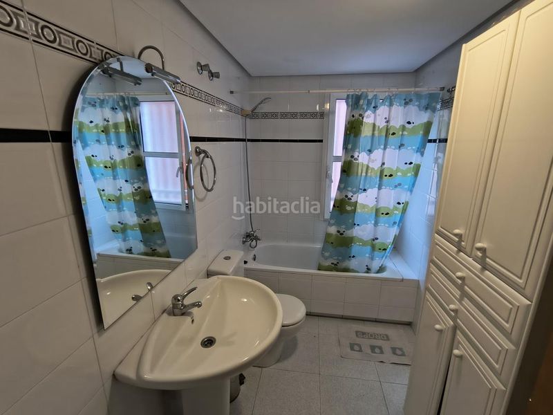 Foto a03b56f1-5069-49e8-b428-308b9640e185. Pis amb calefacció aparcament piscina a Martiricos - La Roca - La Rosaleda Málaga