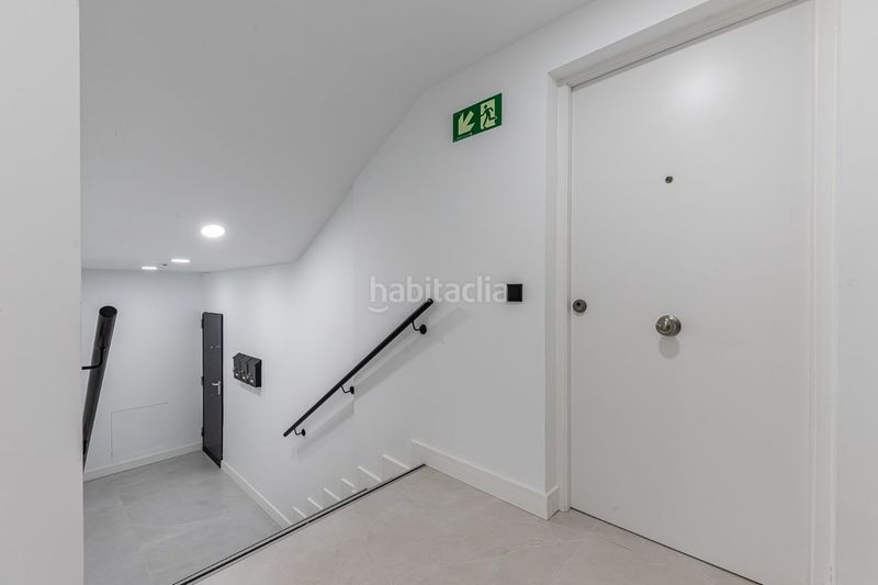 Foto 8e2ade0a-4f7b-43a3-b2ec-c73e5660d2b8. Planta baixa amb calefacció aparcament piscina a Madrid