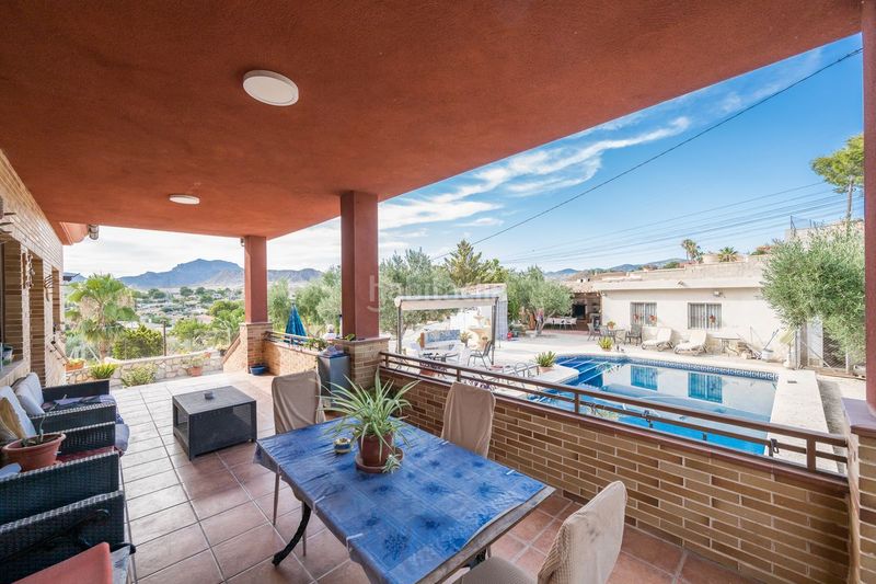 Foto 37f7e3e4-086c-4802-9a38-9a6d35e5aa7e. Chalet mit heizung pool in Busot