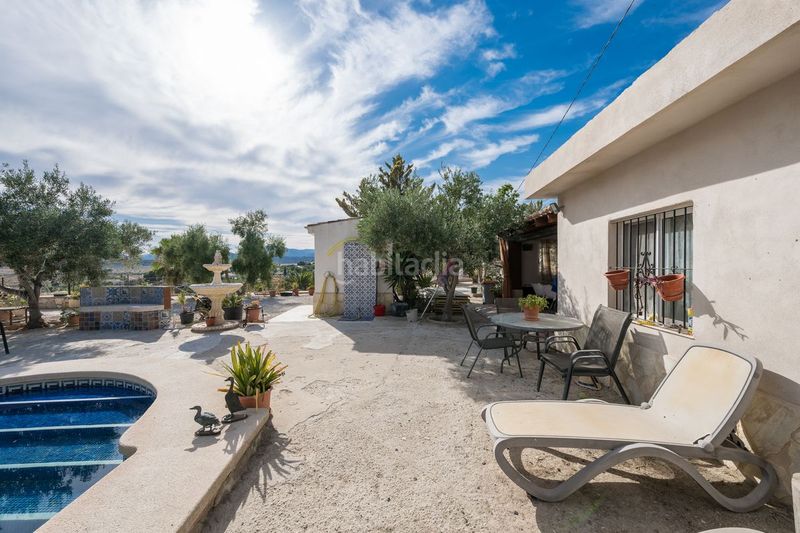 Foto 4fb26db6-30ea-48fe-9f47-f13e7dba1fa4. Chalet mit heizung pool in Busot