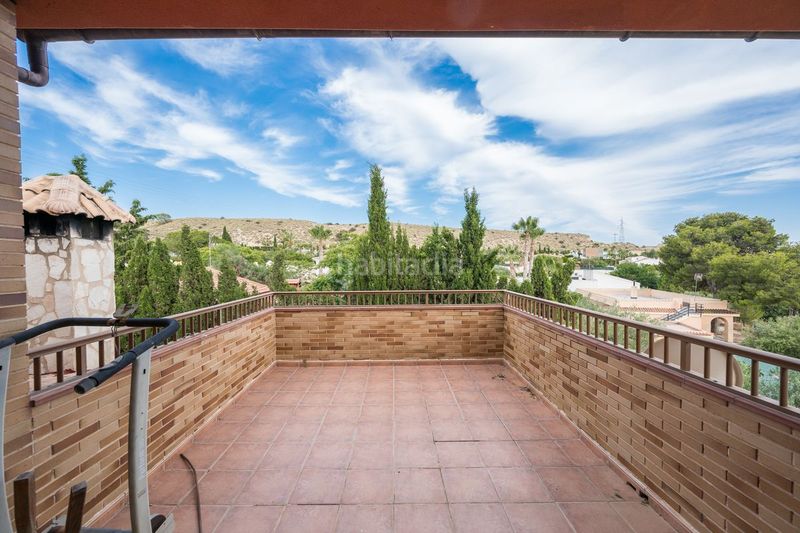 Foto d4952315-6d85-4381-b14c-e12fd57efdba. Chalet mit heizung pool in Busot