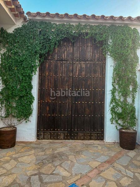 Foto f3d07ea0-d79f-43ec-870a-568a42da73d3. Casa amb calefacció aparcament piscina a Algodonales