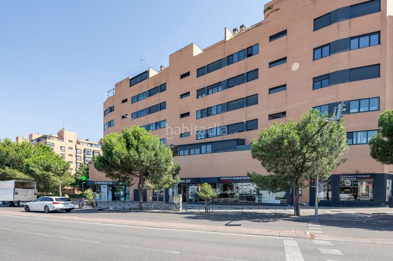 Foto 494f0eae-7ede-4224-9da1-d9c7650c5b2b. Àtic amb calefacció aparcament piscina a Rejas Madrid