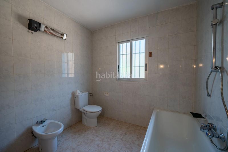 Foto 0e767dda-43b5-476f-b63f-f63fc115c49b. Casa amb calefacció aparcament a Finestrat pueblo Finestrat
