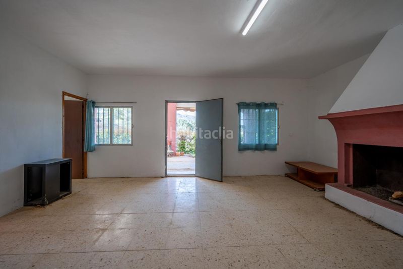 Foto 34875430-3747-4ca2-8654-3229bb25e07c. Casa amb calefacció aparcament a Finestrat pueblo Finestrat