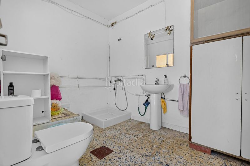 Foto af5df72a-0dfd-4a72-8759-905a4c9f8432. Casa amb calefacció aparcament piscina a Carmona