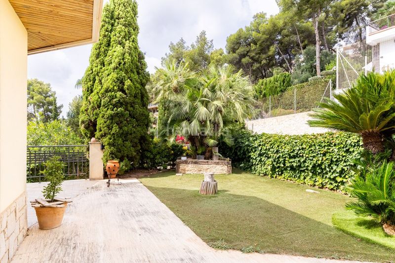 Foto 8b25886f-3582-4f28-ab45-6c3a2445e3ae. Casa amb calefacció a El Bosque Chiva