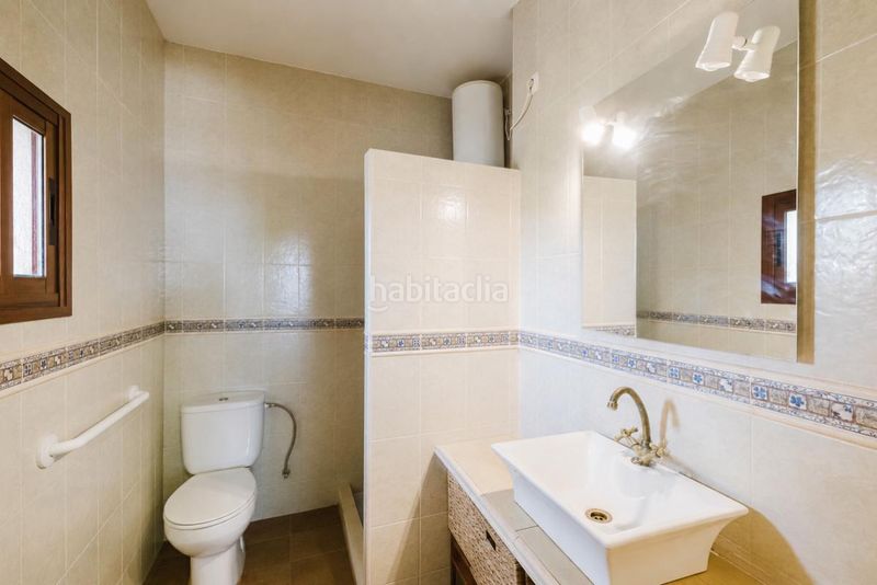 Foto 0b5972ce-4f6d-4f4d-9b35-87472cb23c38. Casa amb calefacció aparcament a alegría de la huerta- jardín de Málaga Málaga