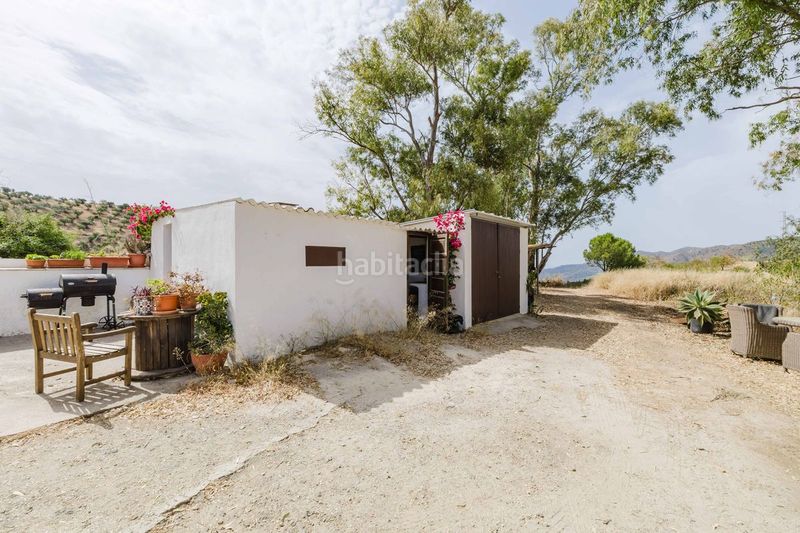 Foto a24e4fdf-1773-4e11-8a2b-75b87ffa0430. Casa amb calefacció aparcament a alegría de la huerta- jardín de Málaga Málaga
